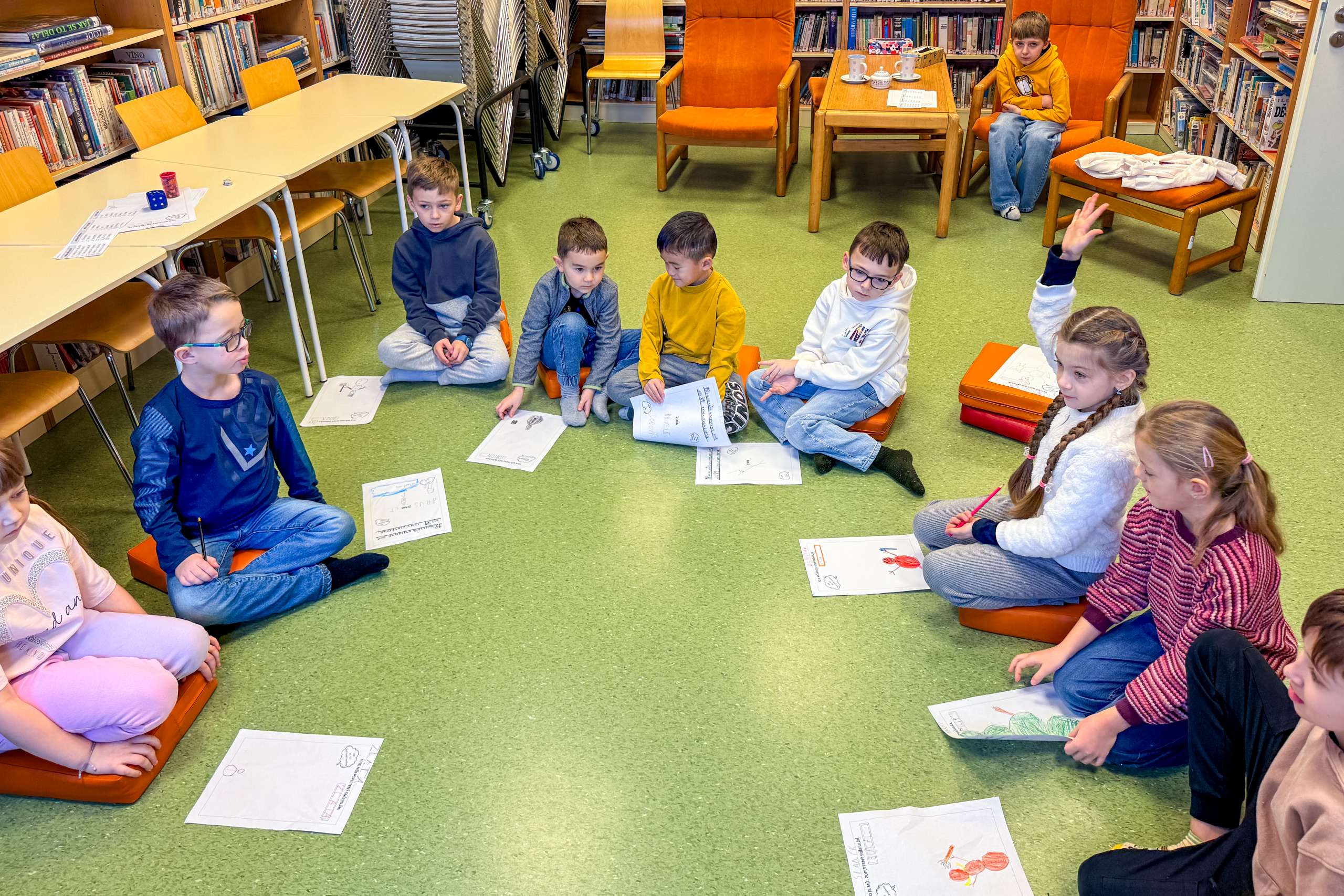 Čtenářská_dílna_v_knihovně_děti_v_knihovně_Klecany