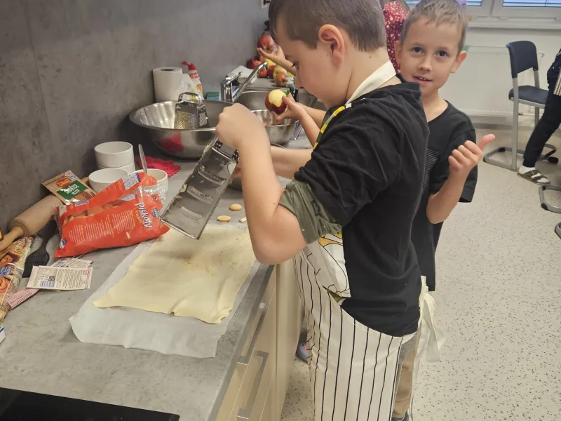 peceni-strudlu-3.b-03