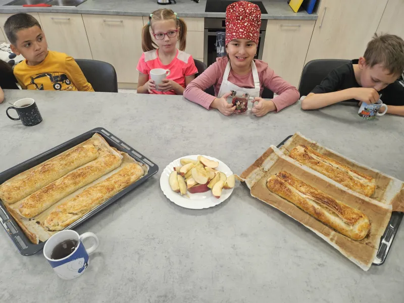 peceni-strudlu-3.b-14