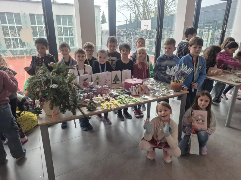 Vánoční družinové trhy