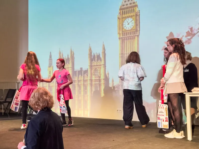 Zaci_na_recitacni_soutezi