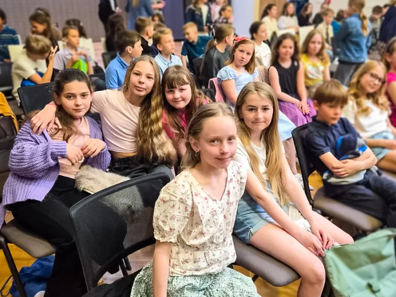 Zaci_na_recitacni_soutezi