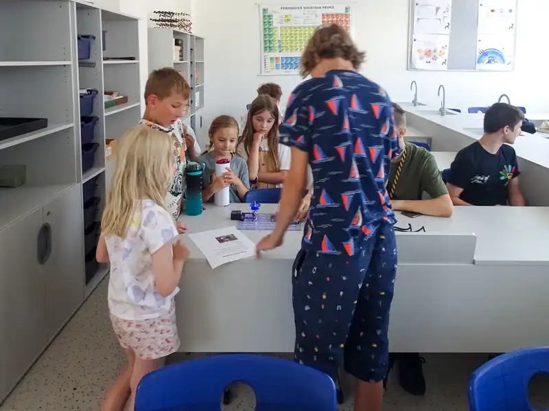 Projektový_týden_06/2026