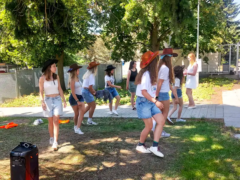 Projektový_týden_06/2026