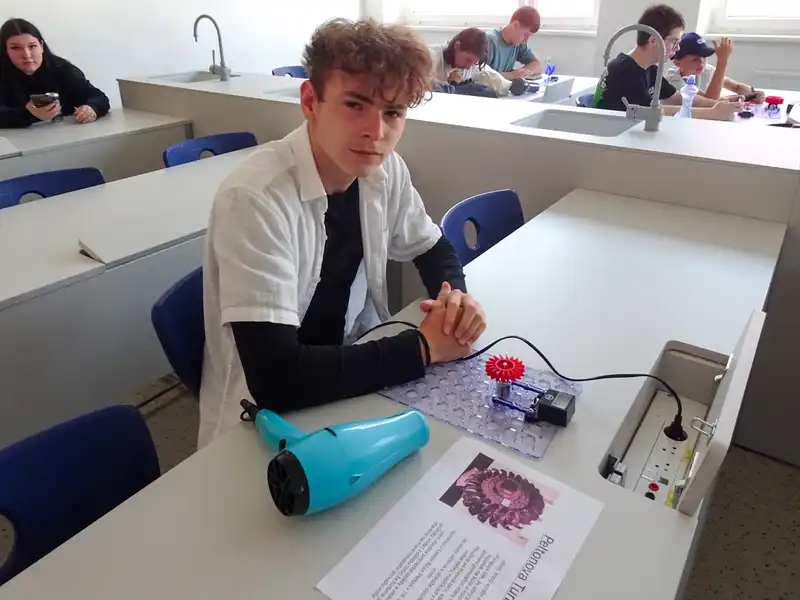 Projektový_týden_06/2026