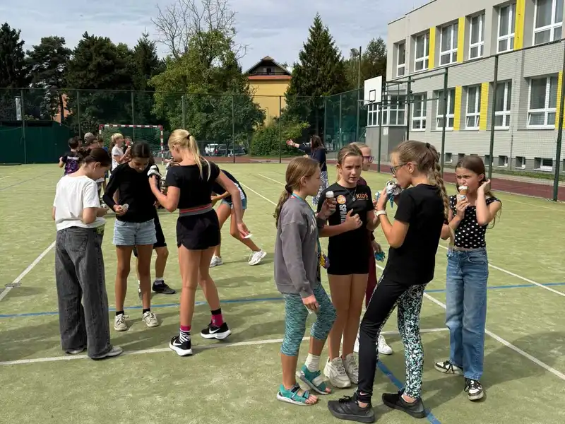 Zátopkova štafeta aneb běhá celá škola