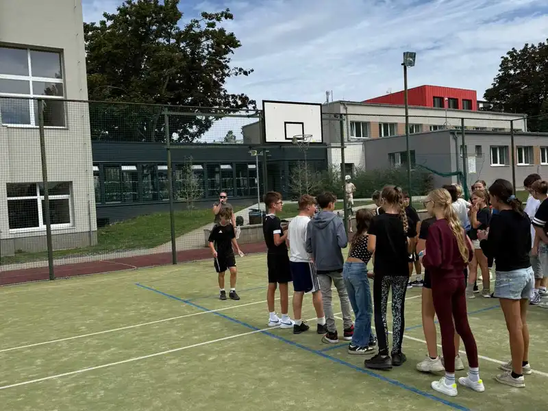 Zátopkova štafeta aneb běhá celá škola