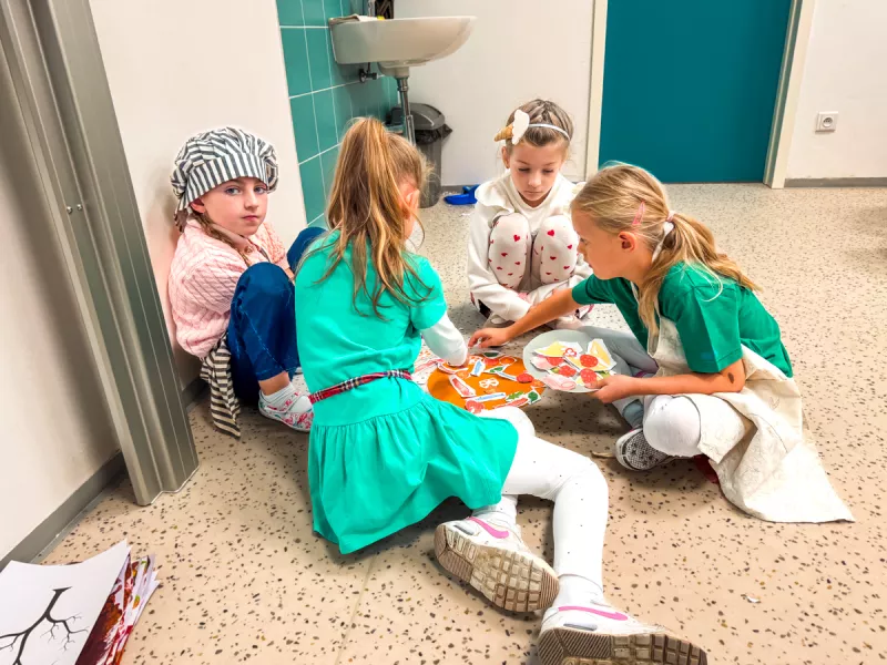 zari2025web-15-of-28