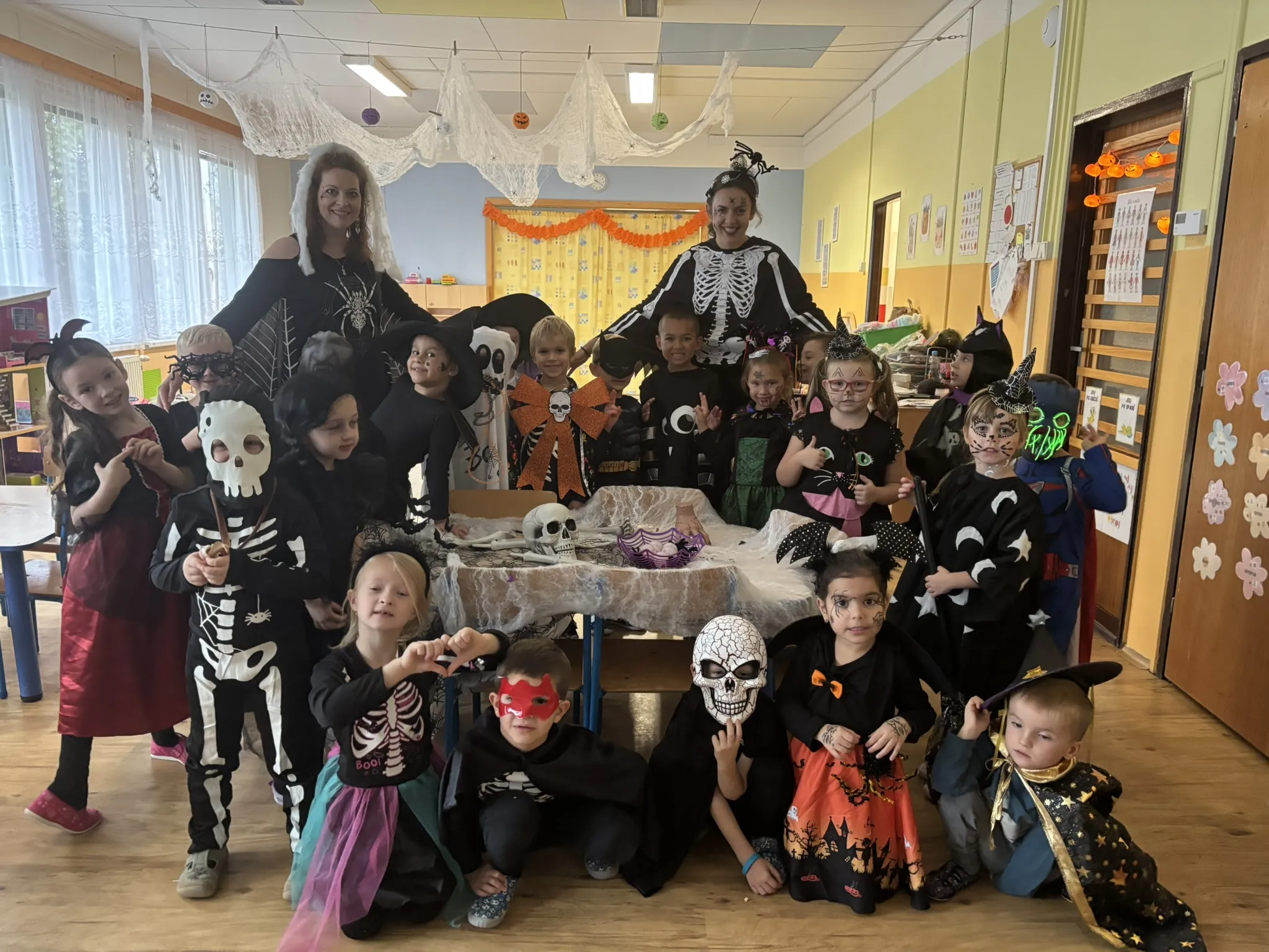 Halloween Kobylka